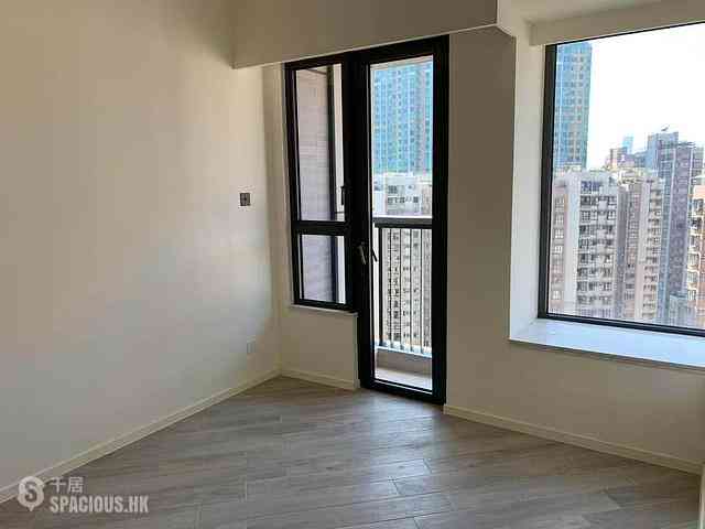 North Point - Fleur Pavilia Tower 1 08