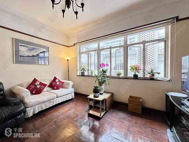 Mid Levels Central - Hong Lok Mansion 01