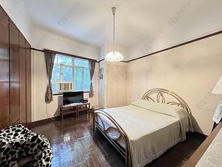 Mid Levels Central - Hong Lok Mansion 06