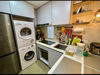 Kennedy Town - Smithfield Court 04