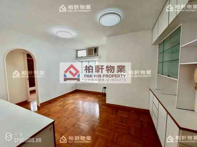 Quarry Bay - Wah Shun Gardens 01