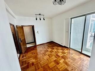 Quarry Bay - Royal Terrace 03
