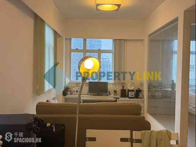 Sai Ying Pun - Golden Phoenix Court 09