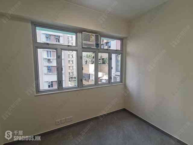 Wan Chai - Johnston Court 04