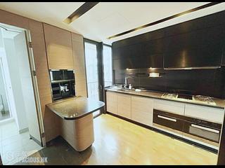 Tin Hau - The Pavilia Hill 07