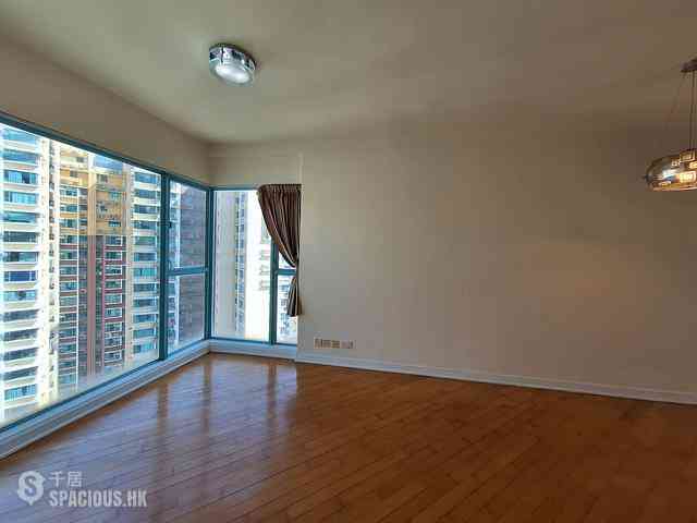 Discovery Bay - Discovery Bay Phase 12 Siena Two 03