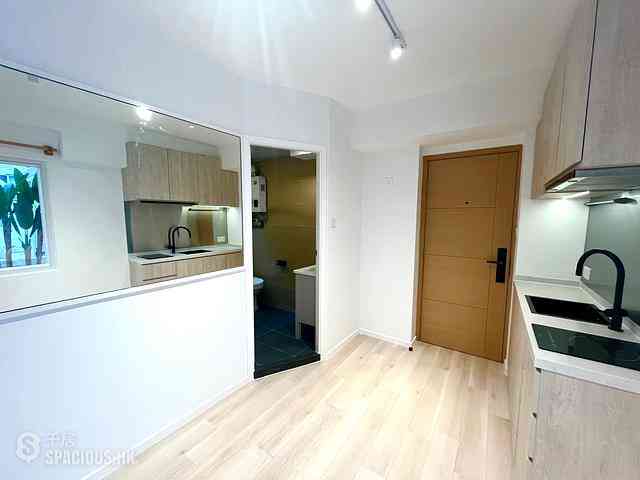 Quarry Bay - Tak Fat Building 02