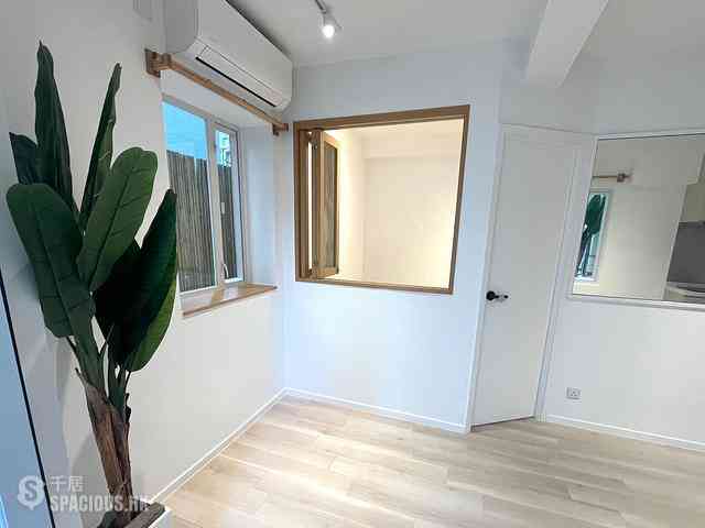Quarry Bay - Tak Fat Building 03