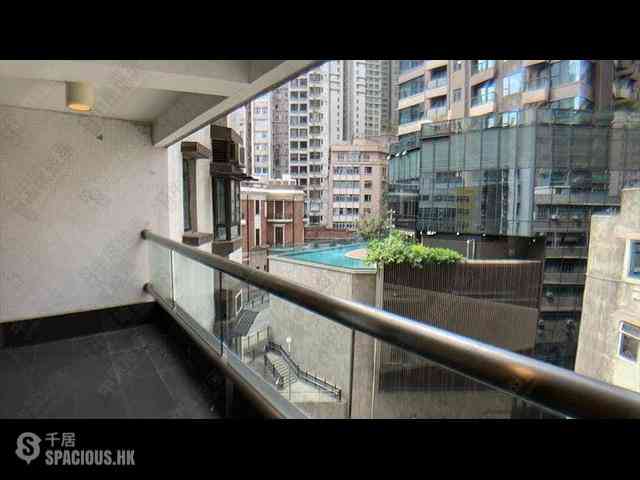 Soho - Albron Court 02