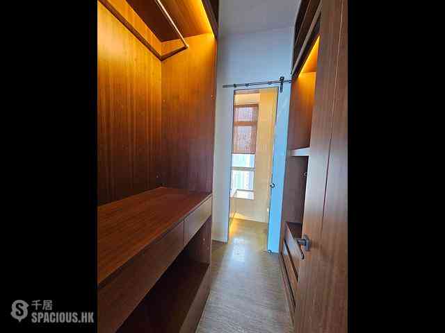 Tai Kok Tsui - One Silversea 11