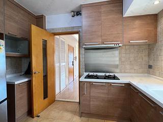 Mid Levels West - Lyttelton Garden Block 1 12