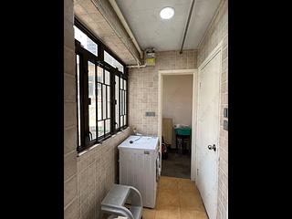 Mid Levels West - Lyttelton Garden Block 1 18