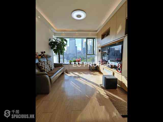 Tsim Sha Tsui - The Victoria Towers 02
