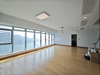 West Kowloon - The Harbourside 03