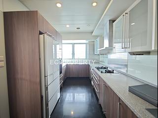 West Kowloon - The Harbourside 05