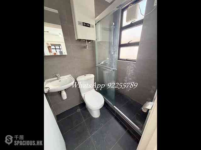 Sai Ying Pun - Flora Court 04