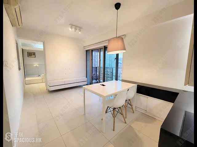Tai Kok Tsui - Harbour Green Tower 5 01