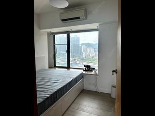 Tai Kok Tsui - Hampton Place 02
