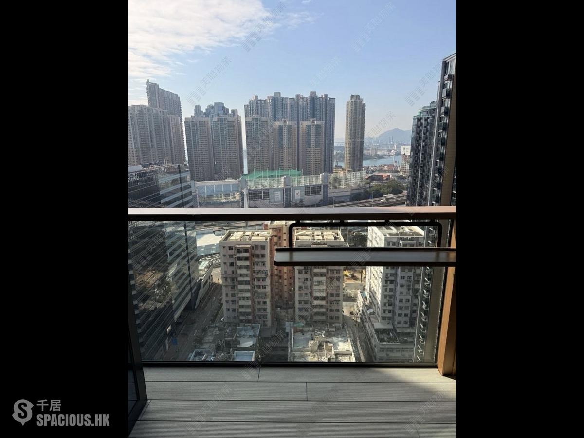 Tai Kok Tsui - Square Mile Phase 5 Gateway · Square Mile 01