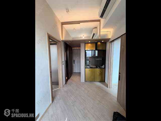 Tai Kok Tsui - Square Mile Phase 5 Gateway · Square Mile 02