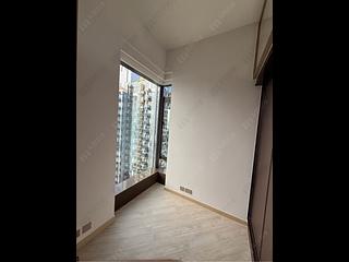 Tai Kok Tsui - Square Mile Phase 5 Gateway · Square Mile 05