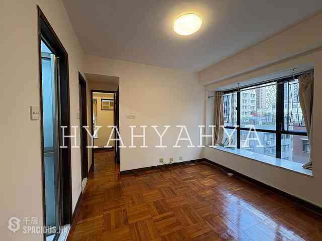 Poho - Rich View Terrace 01