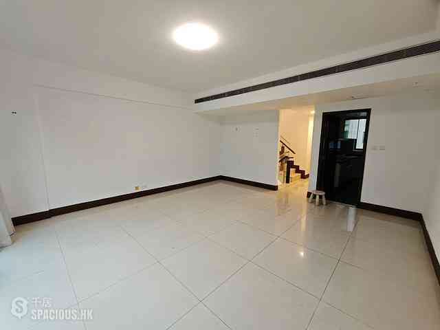 Tung Chung - Caribbean Coast Phase 5 La Mer 23