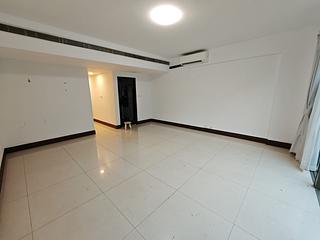 Tung Chung - Caribbean Coast Phase 5 La Mer 26