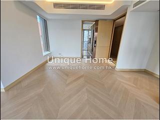 Mid Levels Central - 22A, Kennedy Road 04