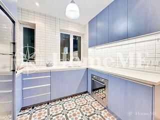 Causeway Bay - Lai Yuen Apartments 08