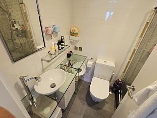 Sai Wan Ho - Grand Promenade 11
