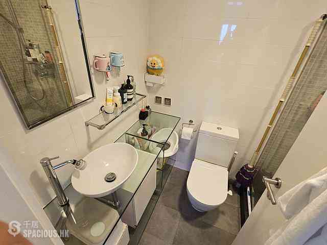 Sai Wan Ho - Grand Promenade 11