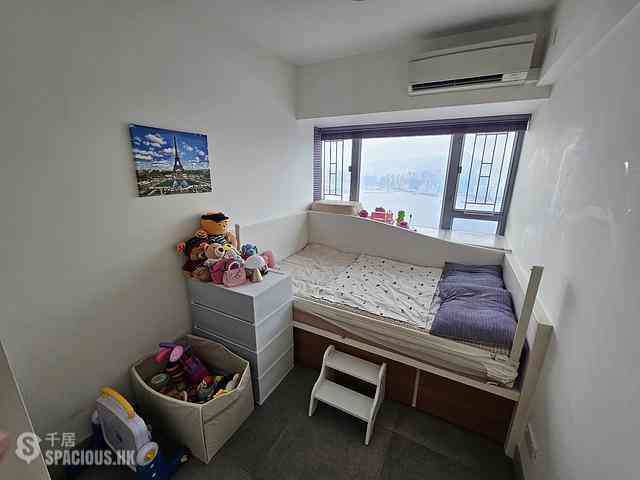 Sai Wan Ho - Grand Promenade 12
