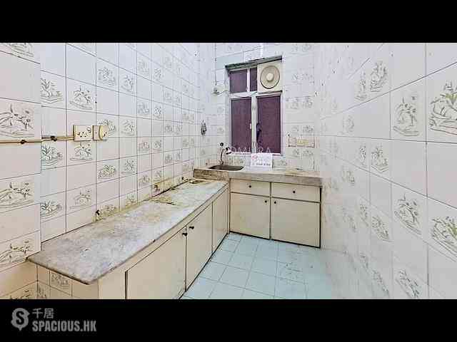 Fortress Hill - Ying Wong House 14