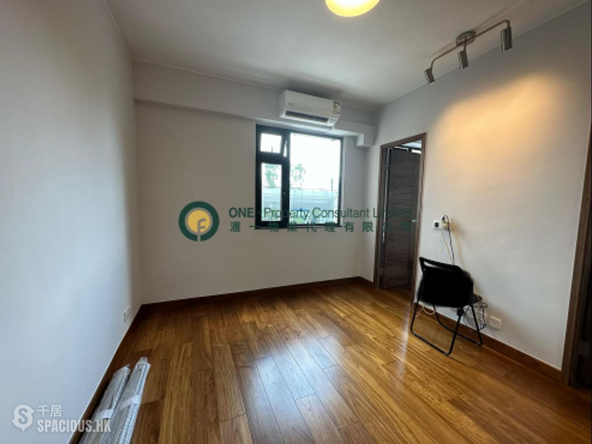 Sheung Wan - Sea View Mansion 01