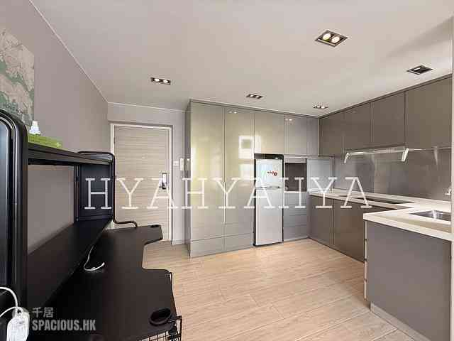 Shek Tong Tsui - Chester Court 10
