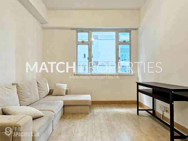 Wan Chai - Paul Yee Mansion 01
