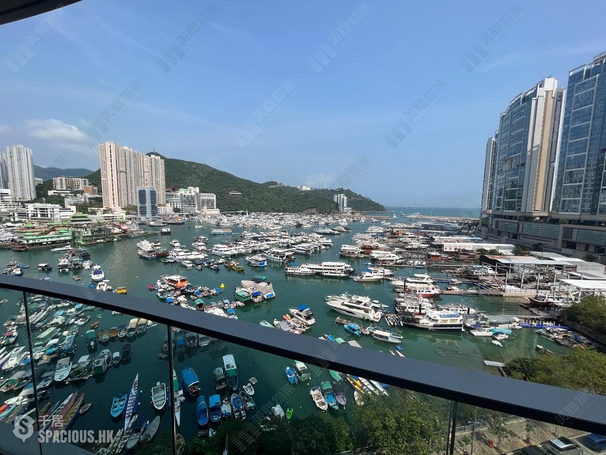 Ap Lei Chau - Marina South 01
