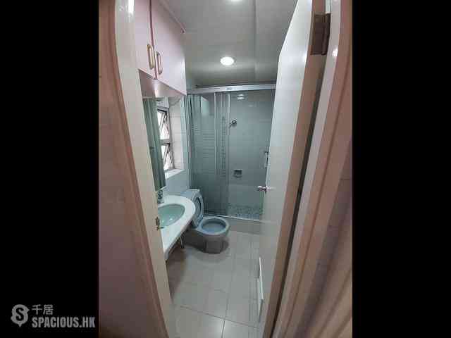 Quarry Bay - Wah Shun Gardens 02