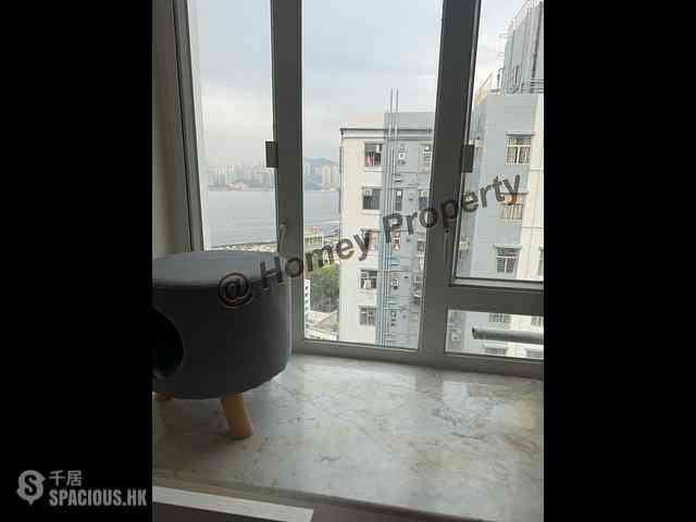 Quarry Bay - Tak Fat Building 01