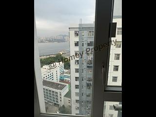鲗鱼涌 - 得发大厦 02