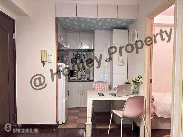 Quarry Bay - Tak Fat Building 04