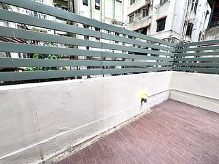 Wan Chai - Yen May Building 11