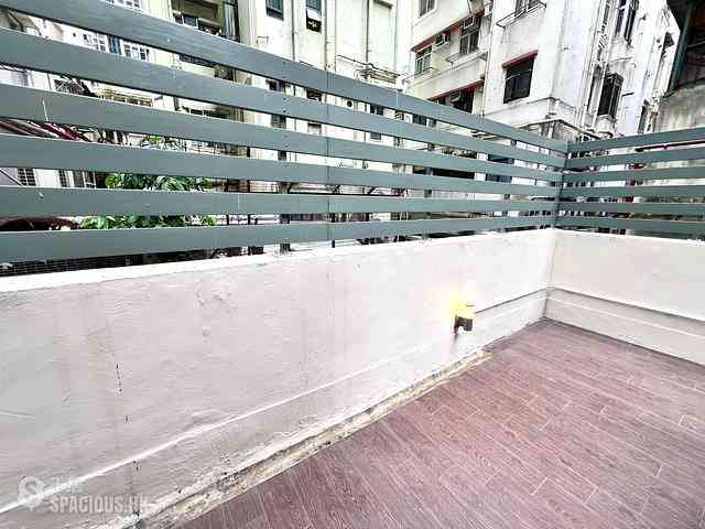 Wan Chai - Yen May Building 11
