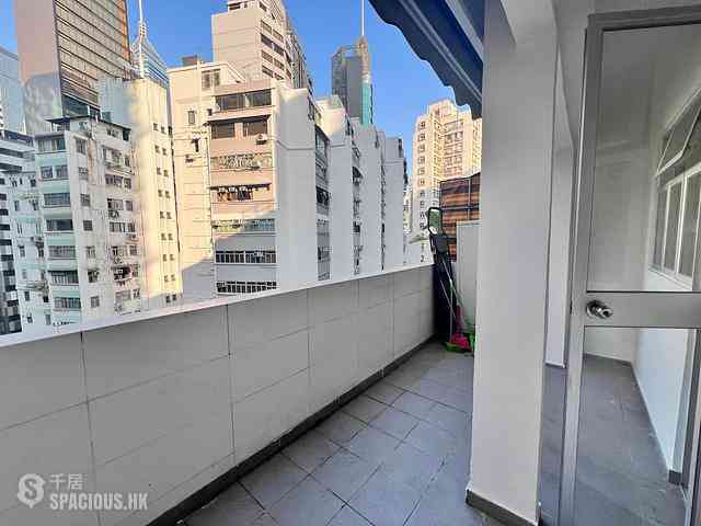 Wan Chai - Everwin Mansion 03