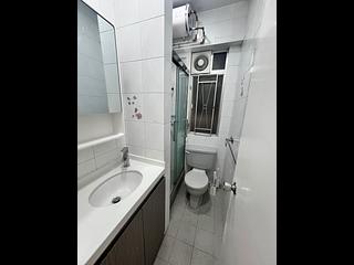 Wan Chai - Everwin Mansion 09