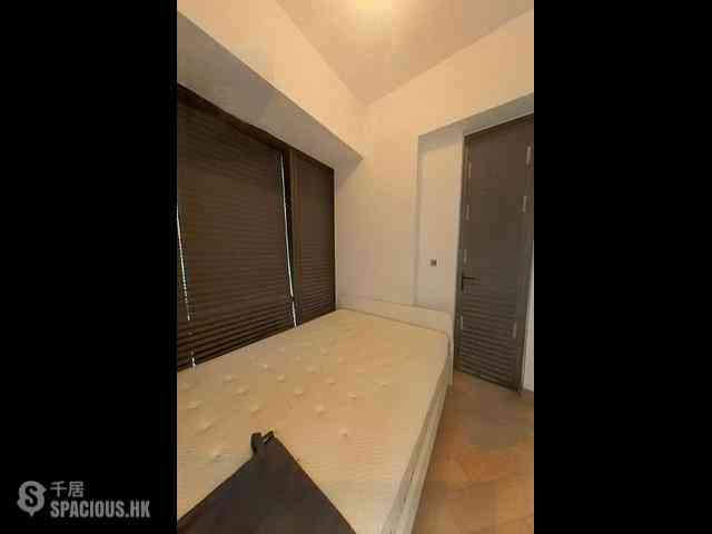 Causeway Bay - Jones Hive 04
