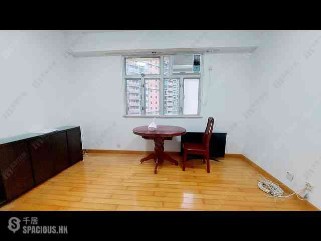 Mid Levels Central - On Fung Building 01