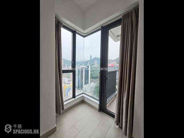 Wan Chai - The Oakhill 09