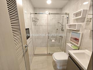 Wan Chai - The Oakhill 10
